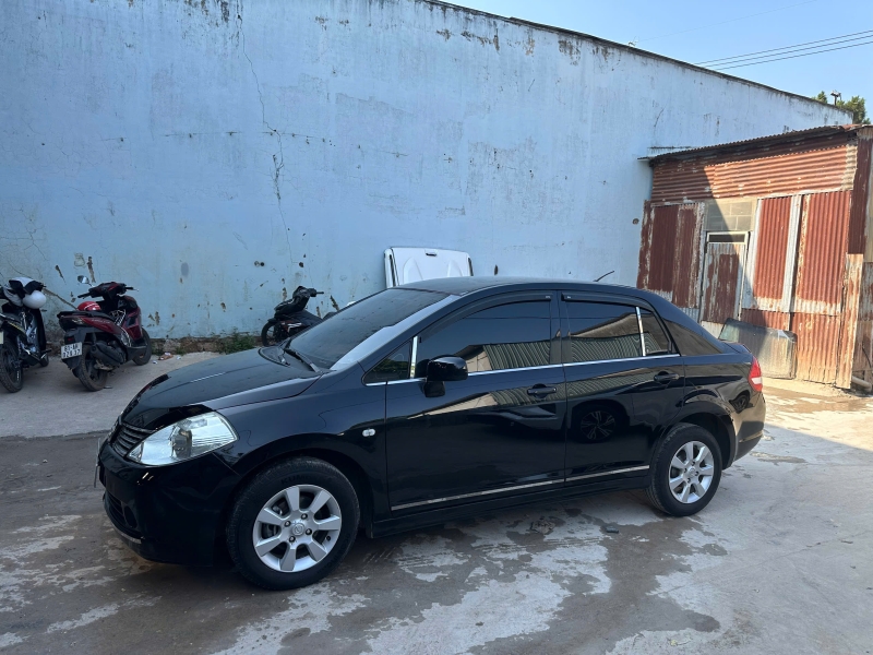 Bán Nissan Tiida  Nhật  2006